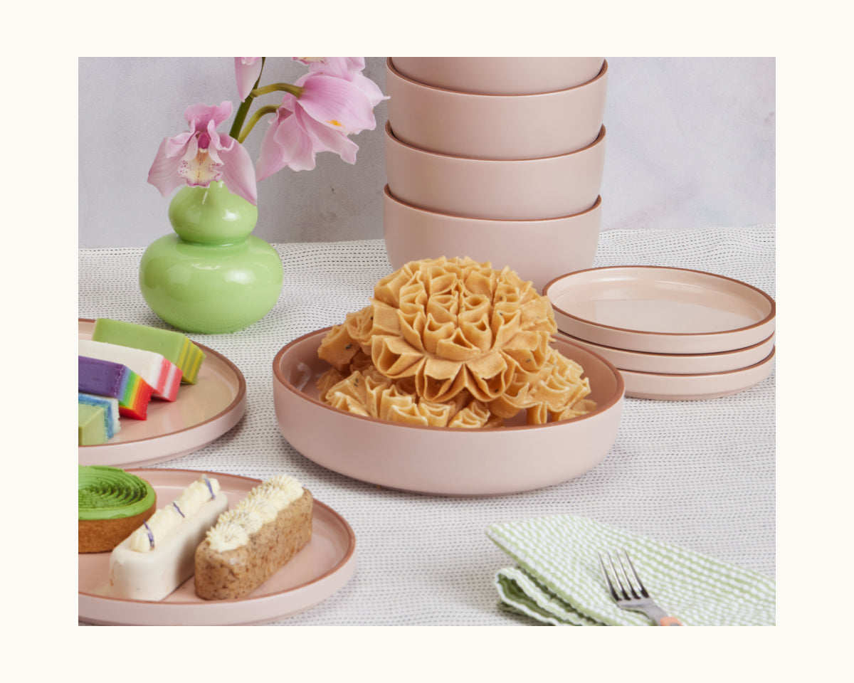 Ceramic Dinner Bowls Set of 4 - Stackable & Scratch-Resistant